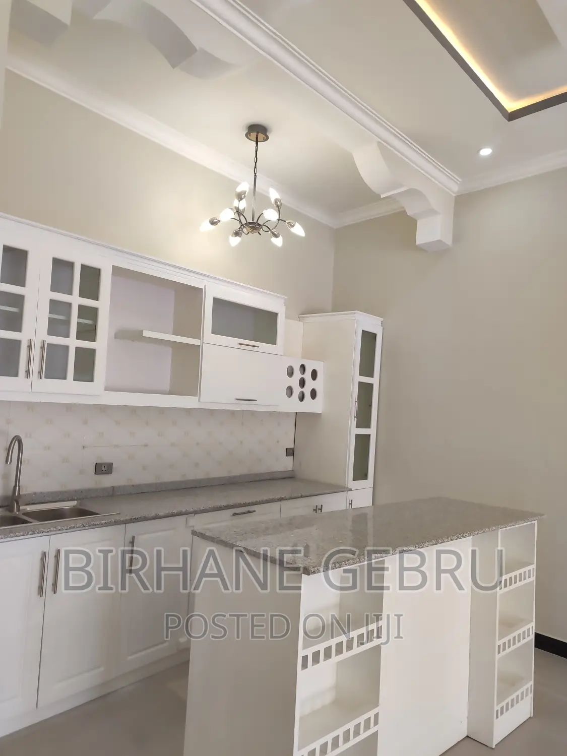 3bdrm Apartment in Real State, Bole for rent