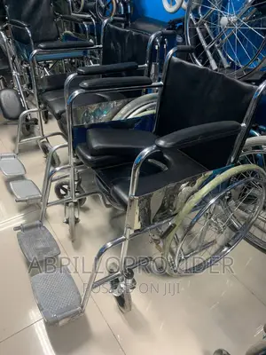 በቅናሽ ዋጋ Toilet_wheelchair|Commode Wheelchair|Wheelchair|USED