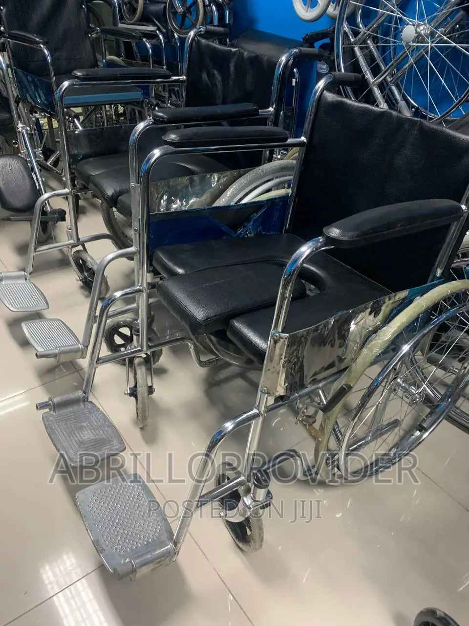 Commode_toilet Wheelchair|Used_wheelchair|Wheelchair|159 KG