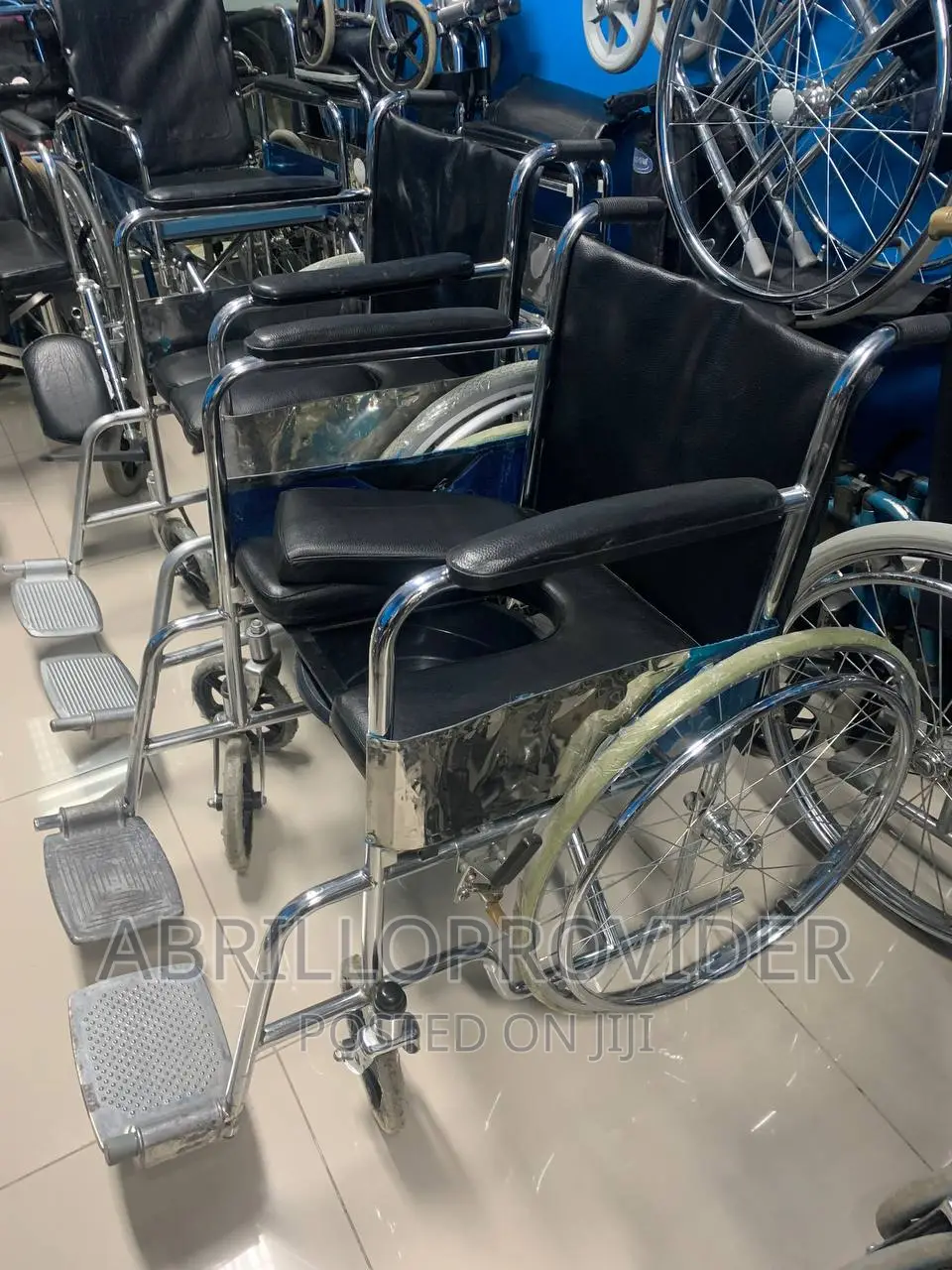 Commode_toilet Wheelchair|Used_wheelchair|Wheelchair|159 KG