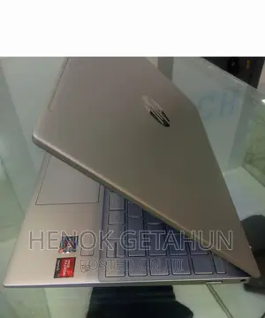 New Laptop HP Pavilion 15 8GB AMD Ryzen 5 SSD 512GB