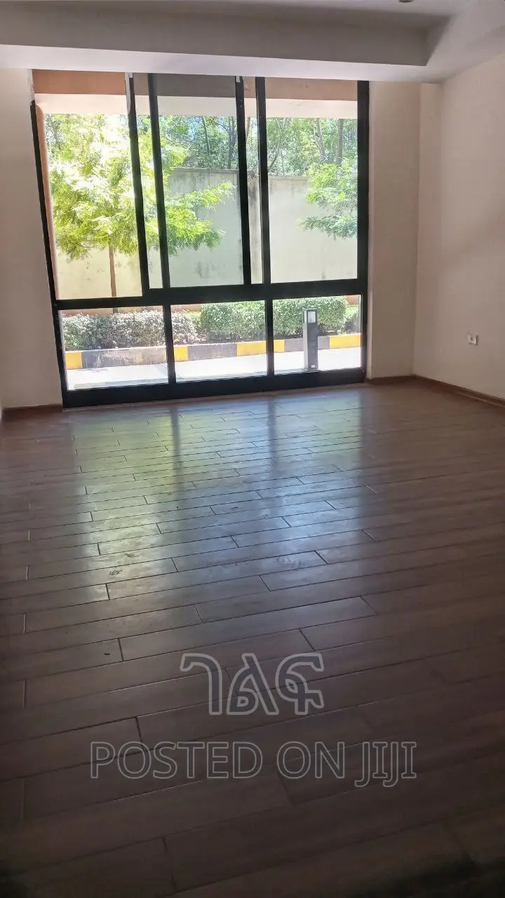 3bdrm Apartment in ሳሚት ሰንራይዝ ባለ 3 መኝታ, Bole for sale