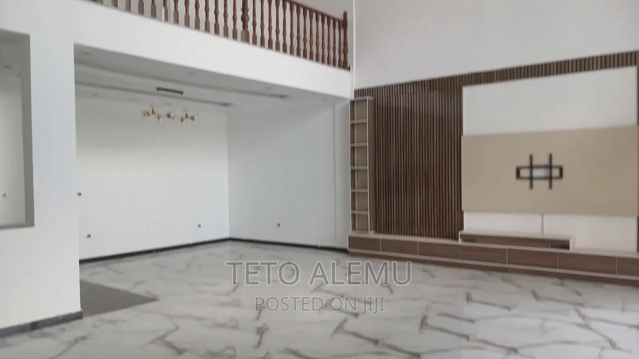 4bdrm House in የሚሸጥ ቤት ሰሚት 72 አካባቢ, Bole for sale