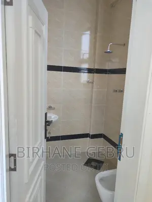 3bdrm Apartment in Apartiment, Bole for rent