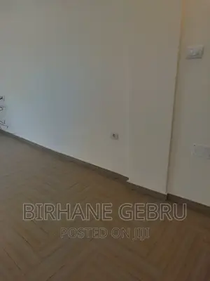 4bdrm Apartment in Apartiment, Bole for rent