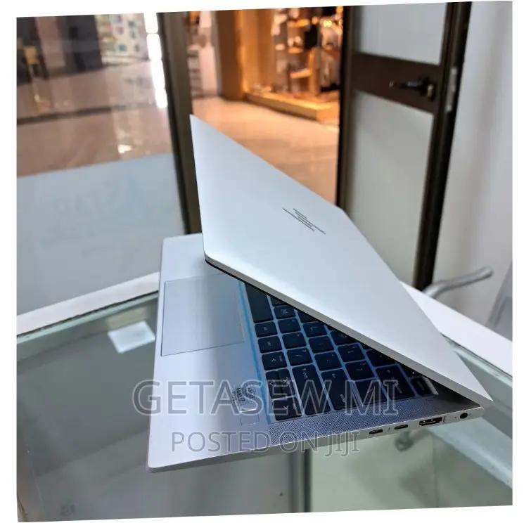 New Laptop HP EliteBook 830 G7 16GB Intel Core I7 SSD 512GB