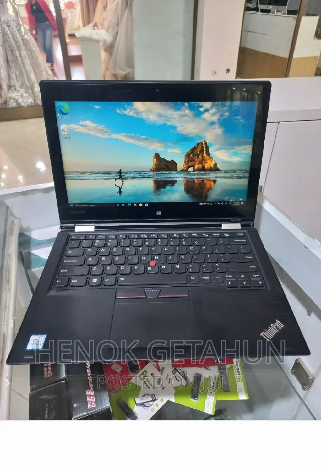 New Laptop Lenovo Yoga 260 8GB Intel Core I5 SSD 512GB
