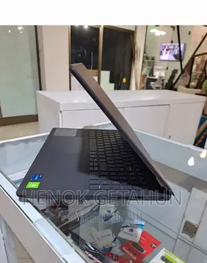 New Laptop Dell Vostro 15 3000 8GB Intel Core I5 HDD 1T