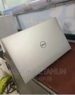 New Laptop Dell XPS 15 32GB Intel Core I9 SSD 512GB