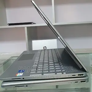 New Laptop HP Stream Notebook 8GB Intel Core I5 SSD 512GB
