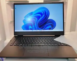 New Laptop HP Omen 17 16GB Intel Core I7 SSD 1T