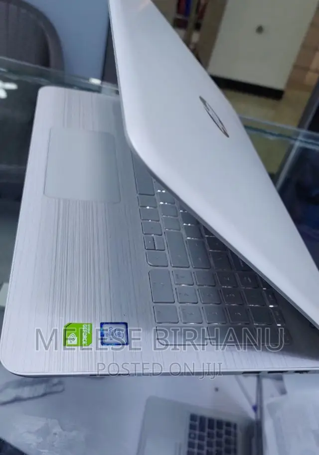 Laptop HP Pavilion 15 8GB Intel Core I5 SSD 1T