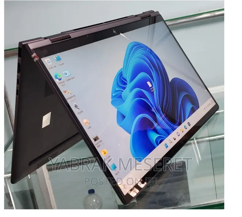 New Laptop HP Envy X360 16GB Intel Core I7 SSD 1T