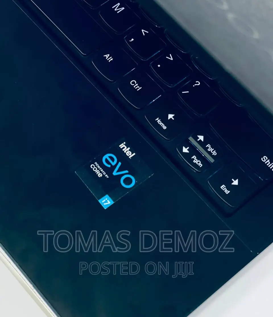 New Laptop Lenovo Yoga 950i 16GB Intel Core I7 SSD 512GB