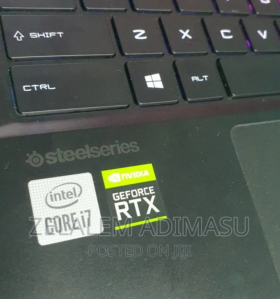 New Laptop MSI GP75 Leopard 16GB Intel Core I7 SSD 512GB