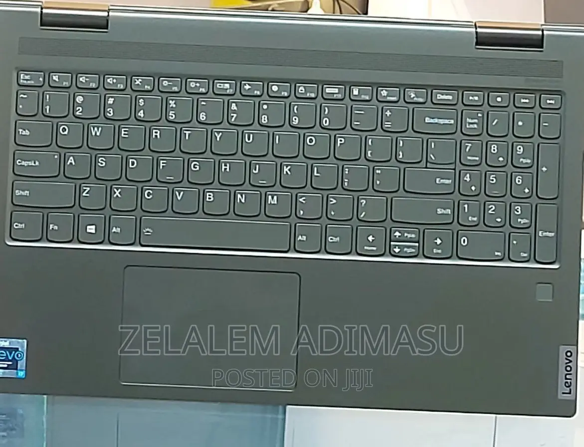 New Laptop Lenovo ThinkPad Yoga 370 12GB Intel Core I7 SSD 512GB