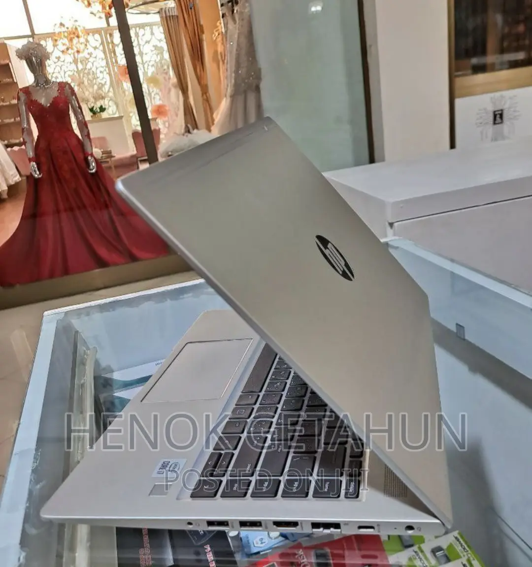 New Laptop HP ProBook 450 G7 8GB Intel Core I7 SSD 512GB