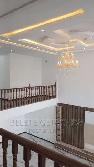 9bdrm House in G+2 Ayat Zone, Bole for sale