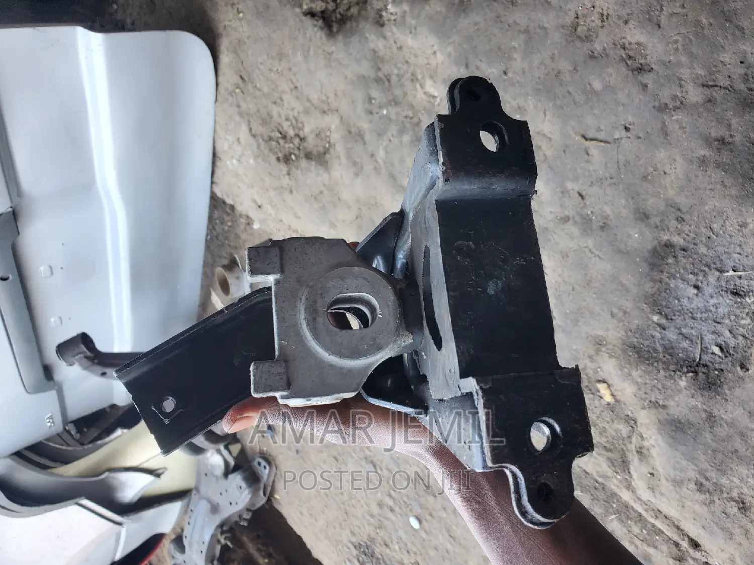 Yaris Motor Supporto