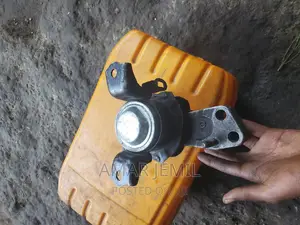 Photo - Corolla Motor Supporto