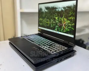 Photo - New Laptop Lenovo Legion 5 16GB AMD Ryzen 7 SSD 512GB