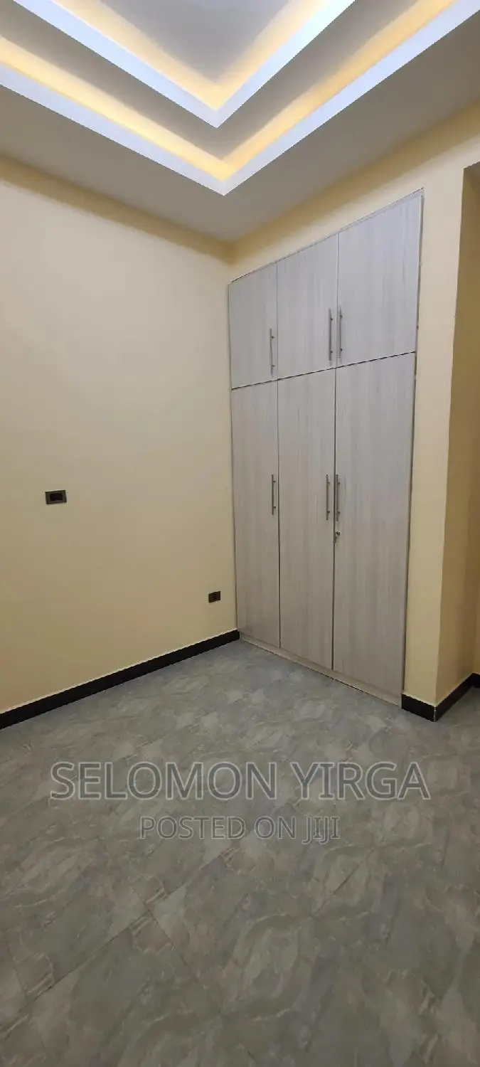 3bdrm Villa in Adis Abba, Bole for sale