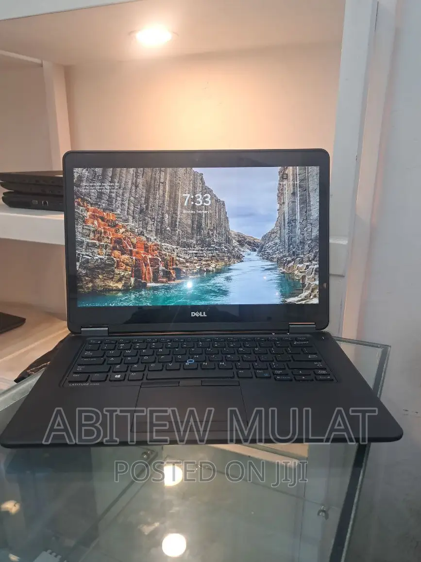 New Laptop Dell Latitude 14 8GB Intel Core I7 SSD 256GB