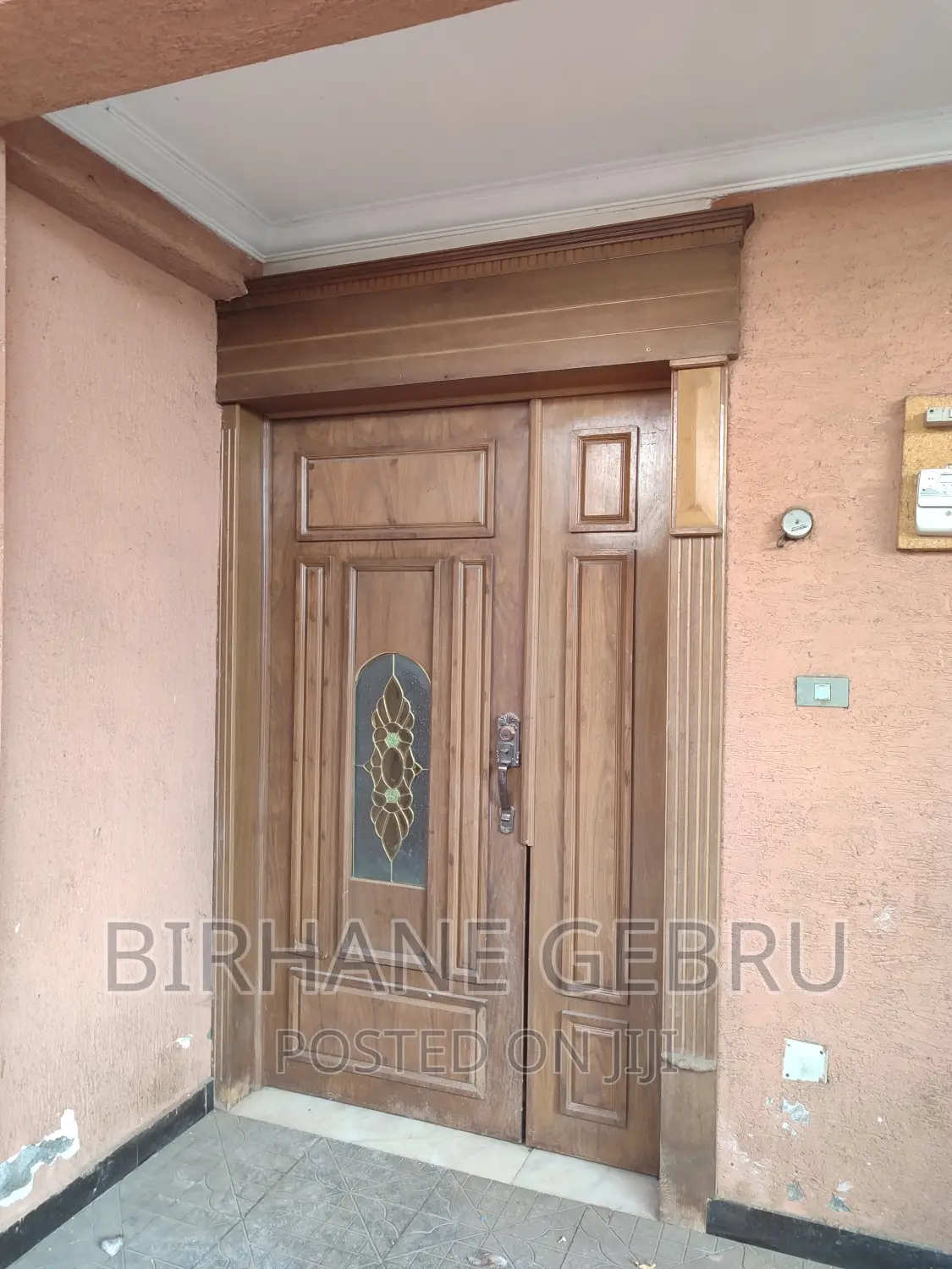 5bdrm House in House, Bole for rent