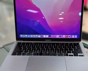 New Laptop Apple MacBook Pro 2020 16GB Intel Core I5 SSD 1T