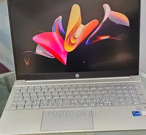 Photo - New Laptop HP 16GB Intel Core I7 SSD 512GB