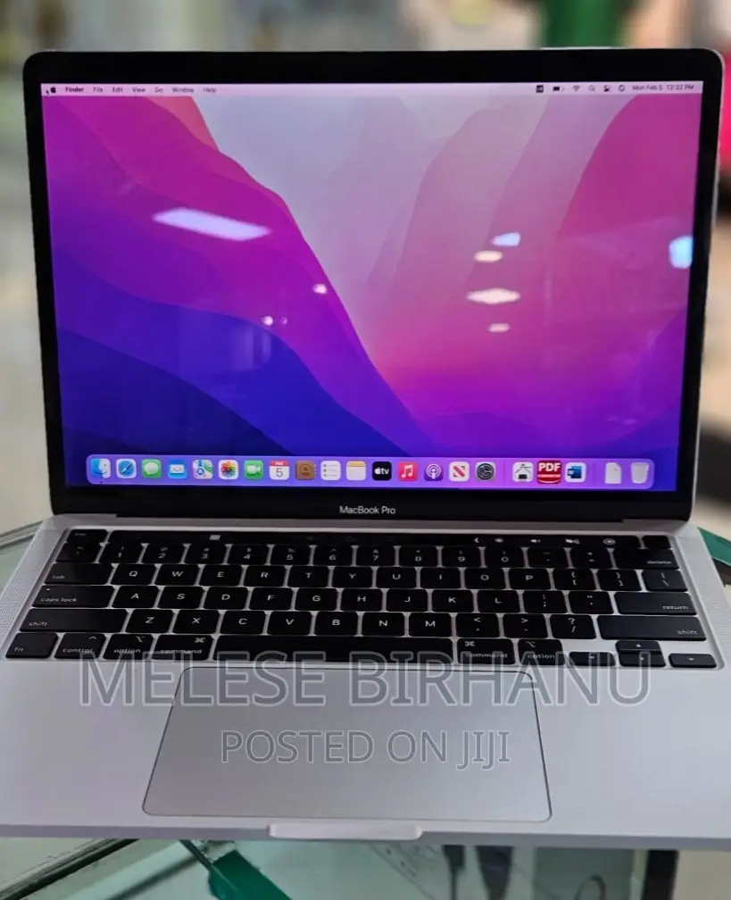 New Laptop Apple MacBook 2020 16GB Intel Core I5 SSD 1T