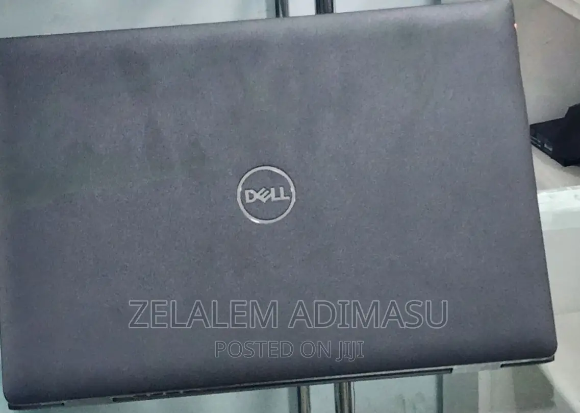 New Laptop Dell Latitude 5310 8GB Intel Core I7 SSD 1T