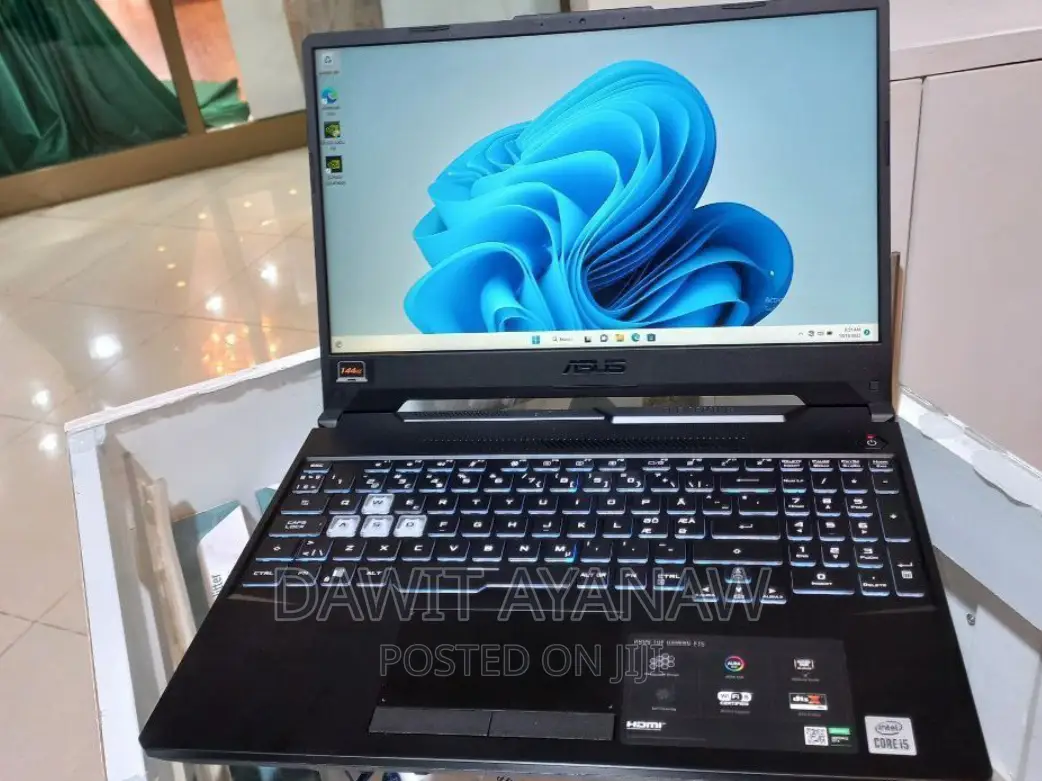 New Laptop HP 8GB Intel Core I5 SSD 512GB