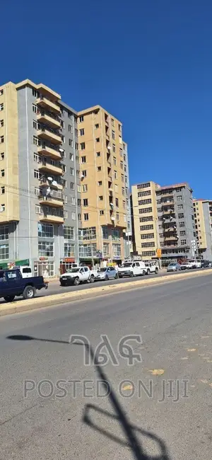 3bdrm Apartment in የሚሸጥ 40/60 አያት 49 ባለ, Bole for sale
