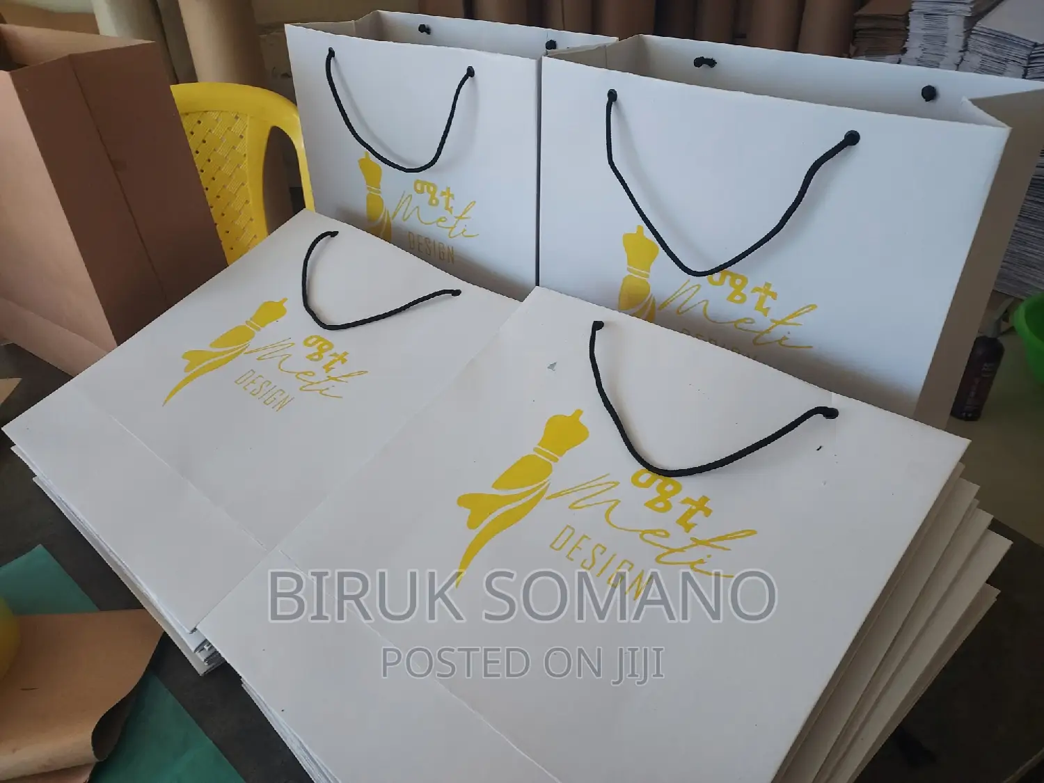 Paper Bag (Shopping Bags)