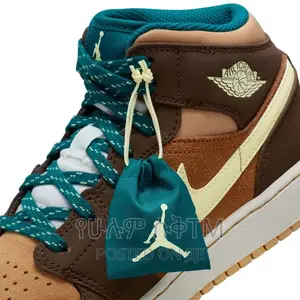 Original Air Jordan 1 Mid Cacao Wow Shoe