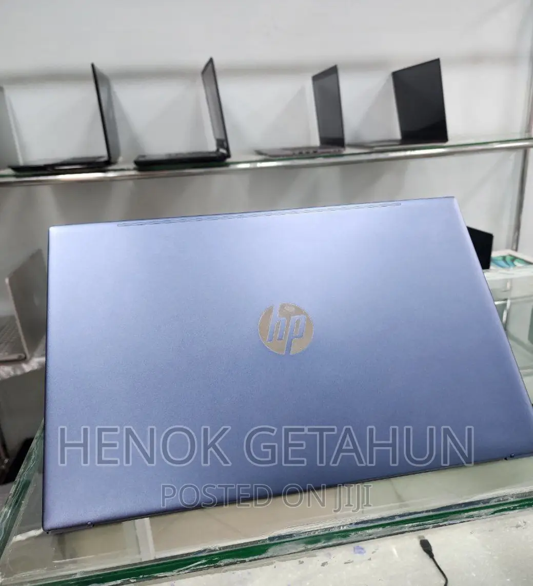 New Laptop HP Pavilion 15 8GB Intel Core I7 SSD 512GB
