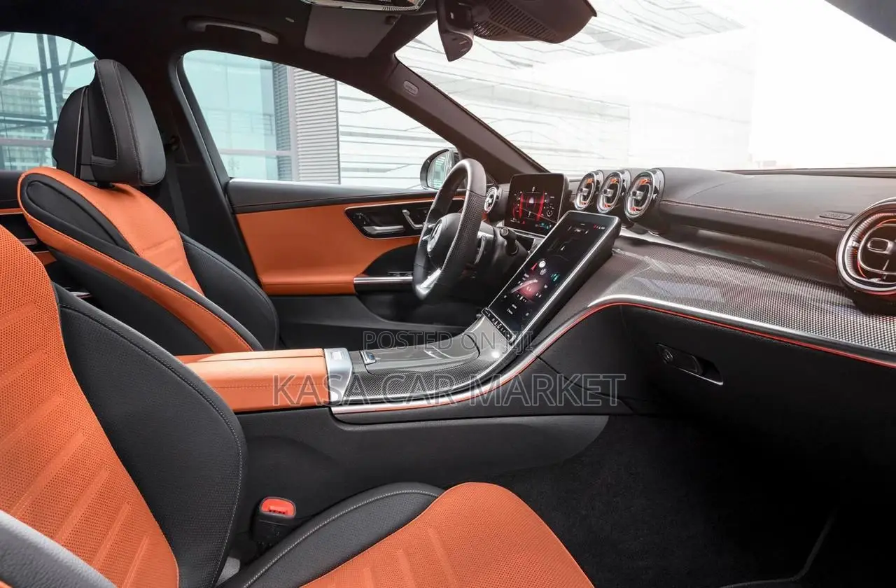 Mercedes-Benz AMG GT 2022 White