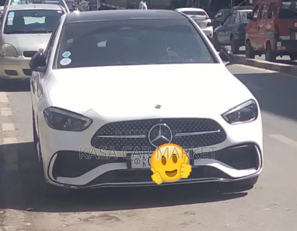 Mercedes-Benz AMG GT 2022 White
