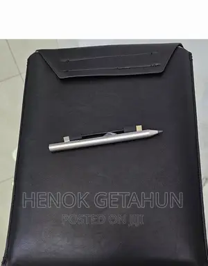 New Laptop HP Spectre 16GB Intel Core I7 SSD 1T