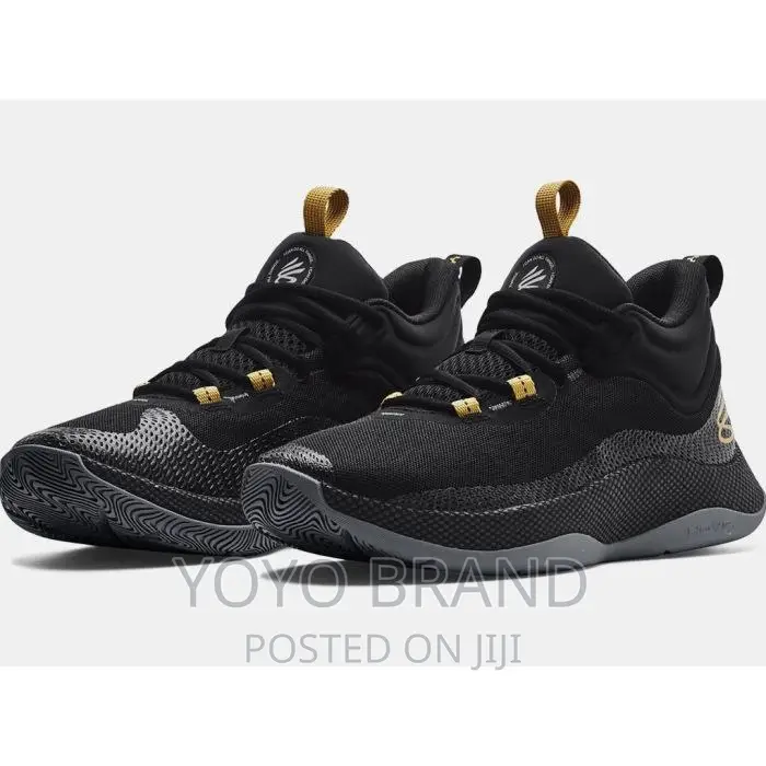 Under Armour Fashion Shoes