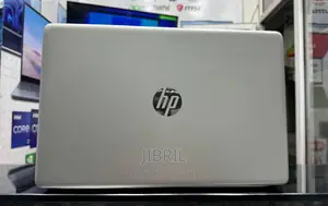 Laptop HP 15-Da2933nia 8GB Intel Core I3 HDD 1T