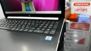 Laptop HP 15-Da2933nia 8GB Intel Core I3 HDD 1T