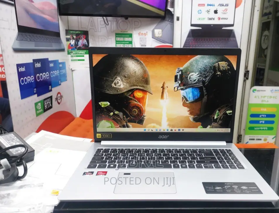 New Laptop Asus 16GB AMD Ryzen 5 SSD 512GB