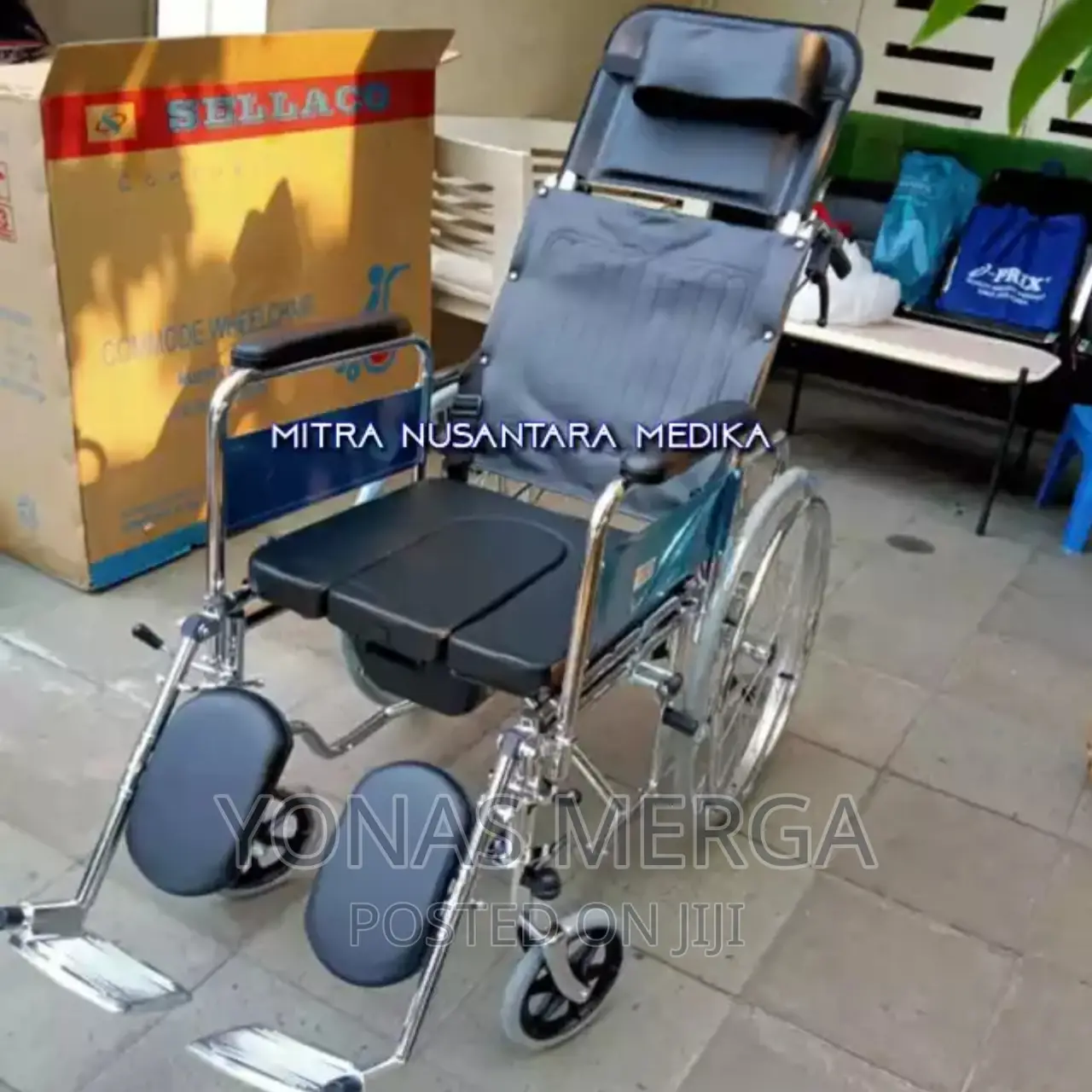 Folding Wheelchair Include Quality of Life Enhancing Feature
