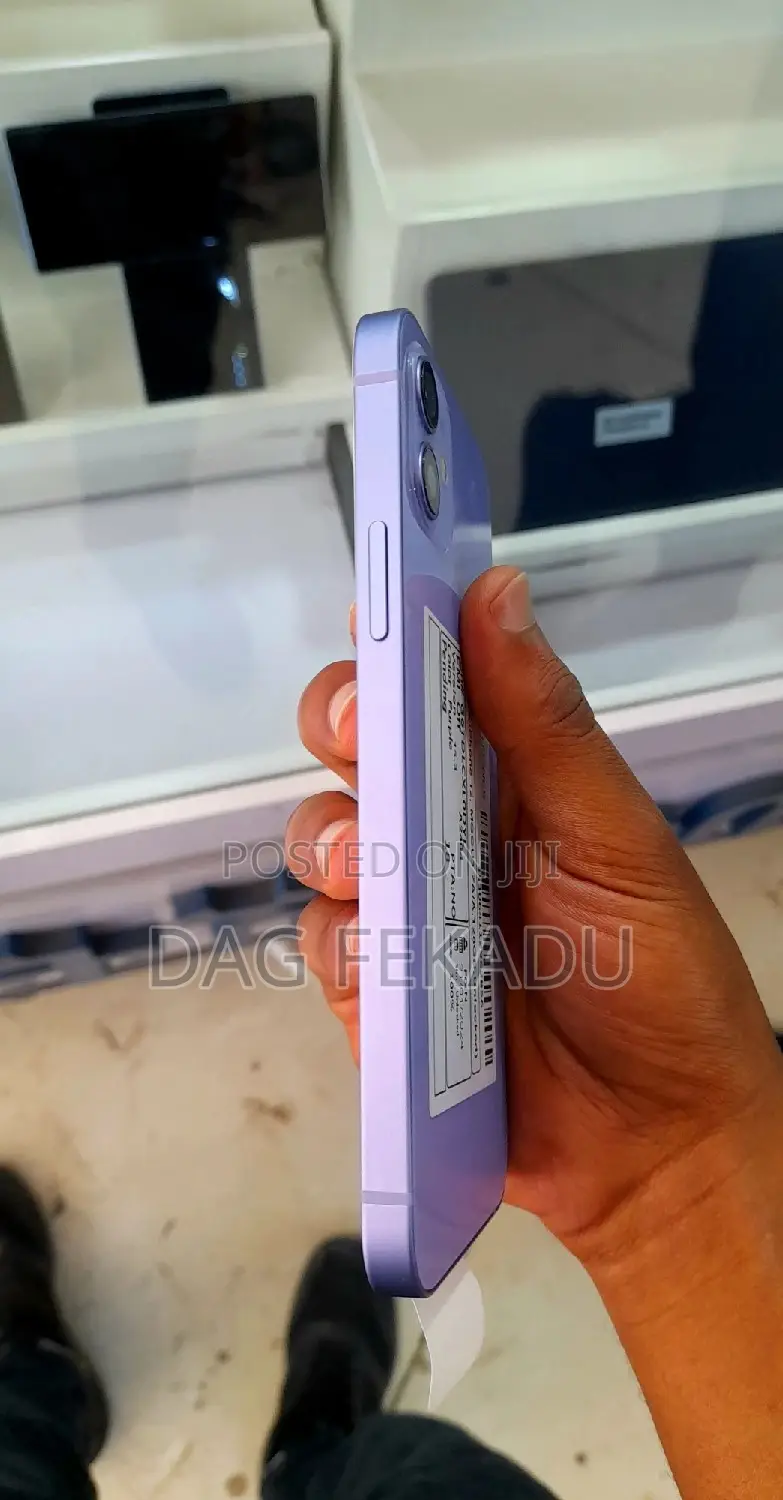 New Apple iPhone 12 128 GB Purple