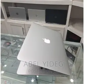 New Laptop Apple MacBook Air 2015 8GB Intel Core I5 SSD 256GB