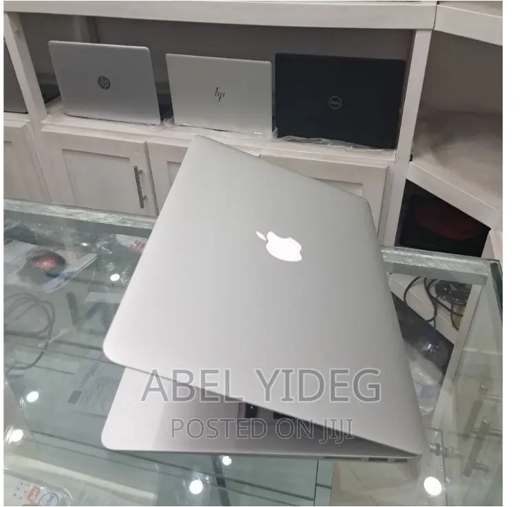 New Laptop Apple MacBook Air 2015 8GB Intel Core I5 SSD 256GB