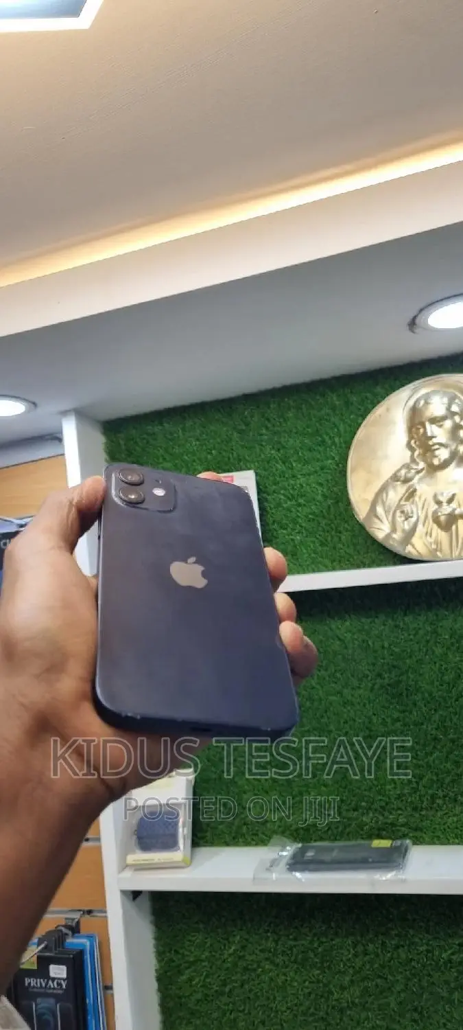 Apple iPhone 12 64 GB Blue