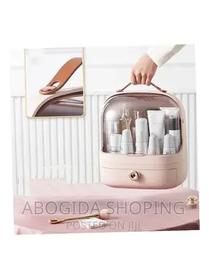 Large Capacity Cosmetic Storage Box